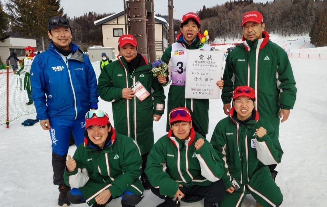 株式会社長田組　T.A.C SKI TEAM　入賞写真